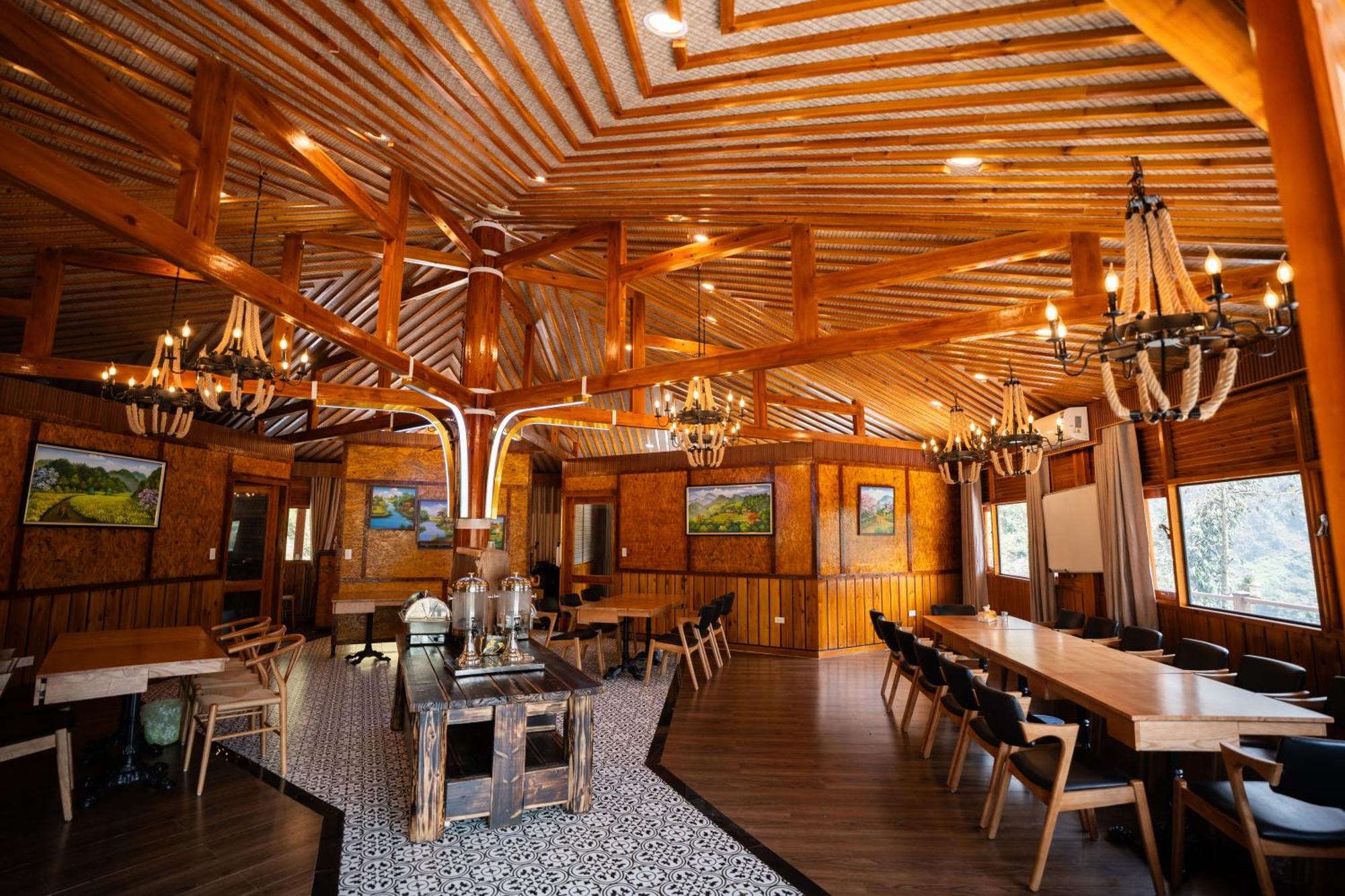 Sinai Bungalow & Hotel Sapa Екстериор снимка