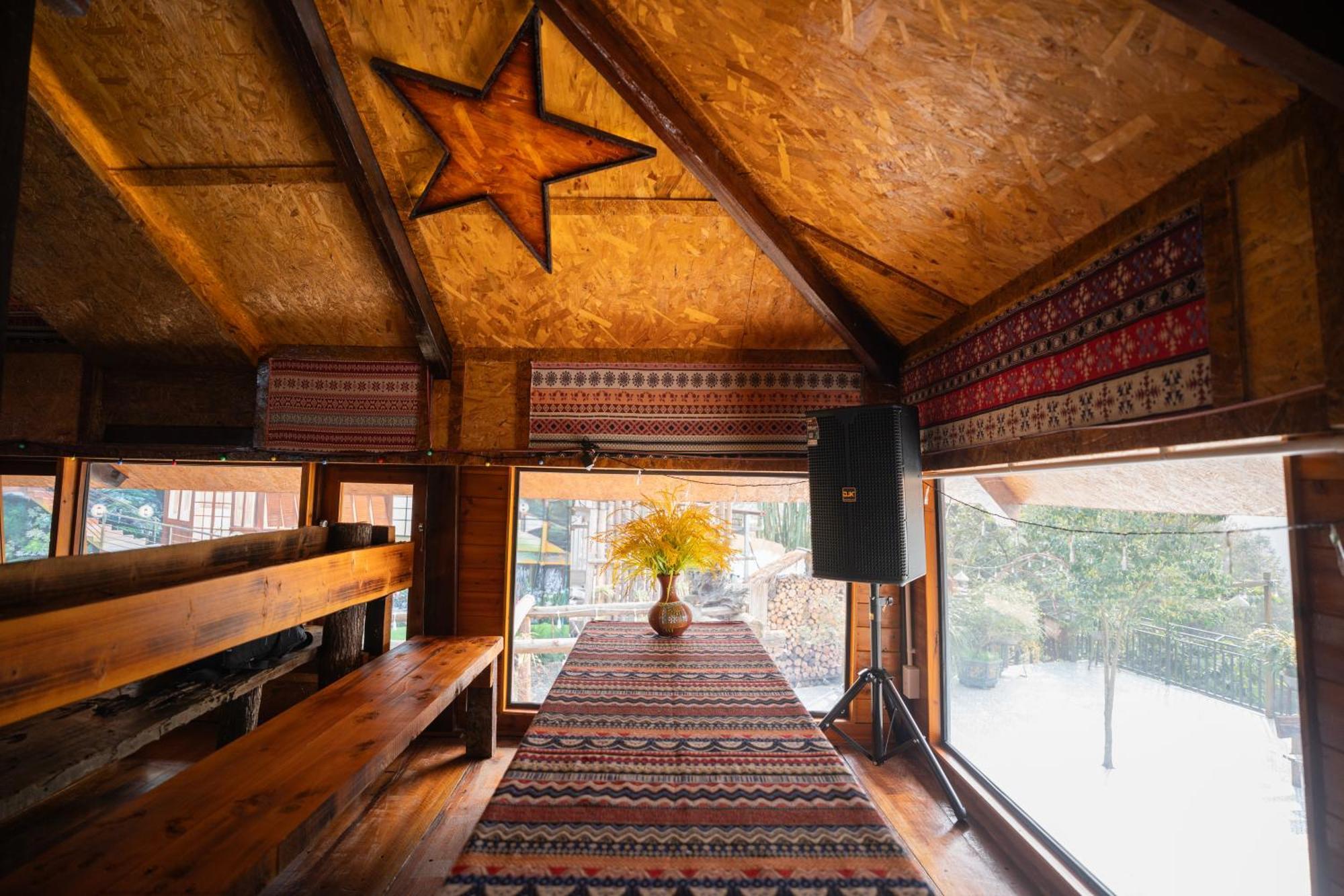 Sinai Bungalow & Hotel Sapa Екстериор снимка